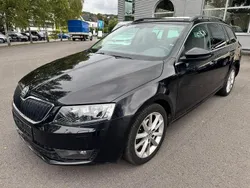 Schwarz Gebraucht 2014 Skoda Octavia Elegance Kombi | 5.999 € (Superpreis)