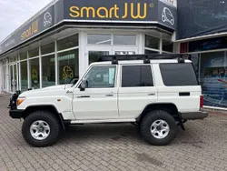 Weiß Gebraucht 2020 Toyota Land Cruiser SUV | 69.999 €
