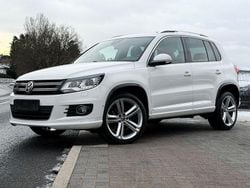 Candyweiß Gebraucht 2013 VW Tiguan R-line SUV | 14.300 € (Fairer Preis)