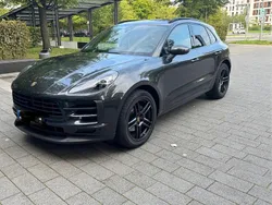Grau Gebraucht 2020 Porsche Macan SUV | 46.000 € (Superpreis)