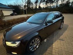 Braun Gebraucht 2013 Audi A4 S-Line Kombi | 9.999 € (Etwas zu teuer)