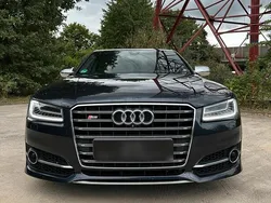 Blau Gebraucht 2015 Audi S8 Limousine | 29.999 € (Fairer Preis)