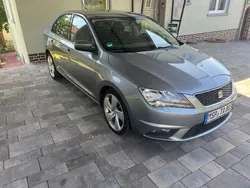 Grau Gebraucht 2013 Seat Toledo Ecomotive Limousine | 4.800 € (Superpreis)