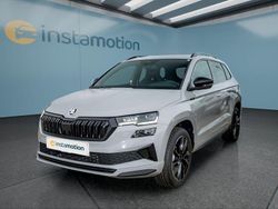 Grau Neu 2025 Skoda Karoq SportLine SUV | 40.899 € (Teuer)