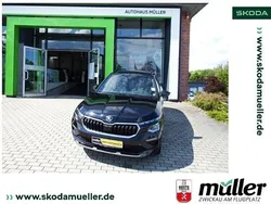 Schwarz (black magic perleffekt) Gebraucht 2024 Skoda Kamiq Selection SUV | 29.890 € (Etwas zu teuer)
