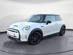 Weiß Gebraucht 2023 Mini Cooper SE Classic Kleinwagen | 18.220 € (Guter Preis)