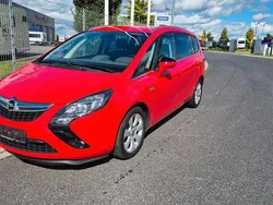 Rot Gebraucht 2014 Opel Zafira Tourer Active Van / Kleinbus | 10.500 € (Fairer Preis)