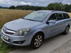 Silber Gebraucht 2007 Opel Astra Edition Kombi | 1.110 € (Guter Preis)
