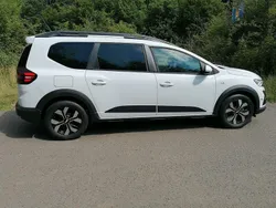 Weiß Neu 2025 Dacia Jogger Expression Limousine | 19.500 € (Guter Preis)