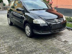 Schwarz Gebraucht 2007 VW Fox Basis Kleinwagen | 1.350 € (Guter Preis)
