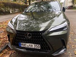 Grün Gebraucht 2023 Lexus NX350h E-FOUR SUV | 49.990 € (Fairer Preis)