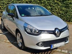 Silber Gebraucht 2015 Renault Clio IV Intens Limousine | 6.200 € (Guter Preis)