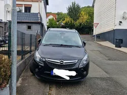 Schwarz Gebraucht 2013 Opel Zafira Tourer Sport Van / Kleinbus | 4.200 € (Etwas zu teuer)