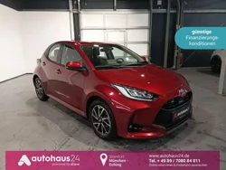 Rot Gebraucht 2021 Toyota Yaris Team Kleinwagen | 16.220 € (Fairer Preis)