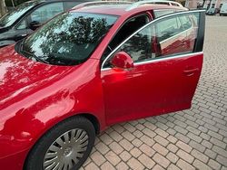 Rot Gebraucht 2010 VW Golf VI Kombi | 4.150 € (Guter Preis)