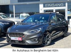 Grau Gebraucht 2020 Ford Focus ST Limousine | 18.950 € (Fairer Preis)