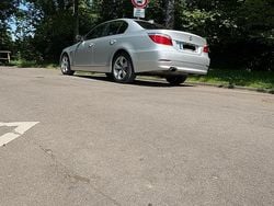 Silber Gebraucht 2009 BMW 520 Lifestyle Limousine | 7.000 € (Etwas zu teuer)