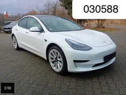 Weiß Gebraucht 2022 Tesla Model 3 Limousine | 26.950 € (Guter Preis)