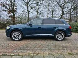 Blau Gebraucht 2019 Audi Q7 Ambiente SUV | 37.500 € (Guter Preis)