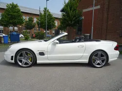 Weiß Gebraucht 2003 Mercedes SLR McLaren AMG Cabrio | 29.950 €