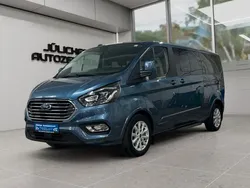 Blau Gebraucht 2020 Ford Tourneo Custom Titanium Van / Kleinbus | 31.390 € (Superpreis)