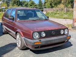 Rot Gebraucht 1991 VW Golf II Kleinwagen | 2.500 €
