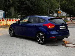 Blau Gebraucht 2015 Ford Focus Kombi | 8.500 € (Fairer Preis)