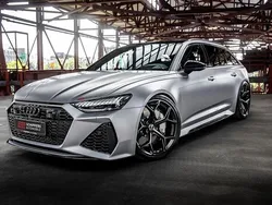 Silber Gebraucht 2025 Audi RS6 Performance Limousine | 219.999 €