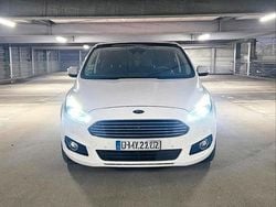 Weiß Gebraucht 2016 Ford S-MAX S Van / Kleinbus | 14.200 € (Fairer Preis)