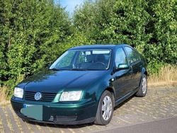 Grün Gebraucht 1999 VW Bora Highline Limousine | 1.250 € (Fairer Preis)