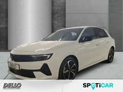 Arktis weiß (uni) Gebraucht 2024 Opel Astra Limousine | 22.940 € (Superpreis)