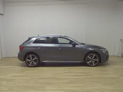 Daytonagrau perleffekt Gebraucht 2021 Audi A3 Sportback e-tron S-Line Limousine | 20.980 € (Guter Preis)