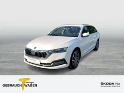 Weiß Gebraucht 2022 Skoda Octavia Style Kombi | 19.770 € (Guter Preis)
