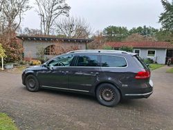 Braun Gebraucht 2011 VW Passat Highline Kombi | 4.999 € (Guter Preis)