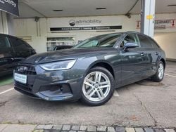 Grau Gebraucht 2019 Audi A4 Basis Kombi | 19.990 € (Fairer Preis)