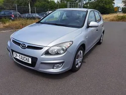 Silber Gebraucht 2010 Hyundai i30 Edition Limousine | 1.790 € (Superpreis)