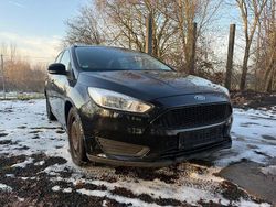 Schwarz Gebraucht 2015 Ford Focus Kombi | 5.690 € (Fairer Preis)