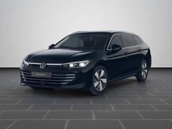 Grenadillschwarz metallic (metallic) Gebraucht 2025 VW Passat Elegance Kombi | 36.980 € (Guter Preis)