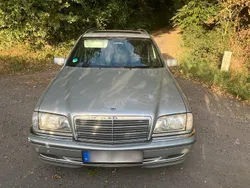 Silber Gebraucht 1998 Mercedes C180 Kombi | 3.000 € (Etwas zu teuer)