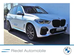 Mineralweiß metallic Gebraucht 2021 BMW X5 M Sport SUV | 52.690 € (Guter Preis)