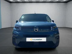 Blau Neu 2025 Citroën Berlingo Van / Kleinbus | 28.299 € (Teuer)