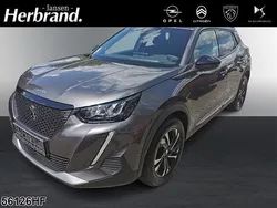 Grau Gebraucht 2023 Peugeot 2008 Allure SUV | 23.990 €