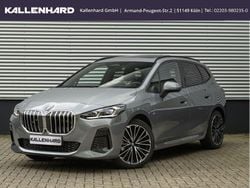 Grau Gebraucht 2024 BMW 225 Active Tourer M Sport Van / Kleinbus | 35.700 € (Guter Preis)