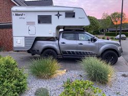 Grau Gebraucht 2018 Nissan Navara N-Guard Abholung | 69.500 €