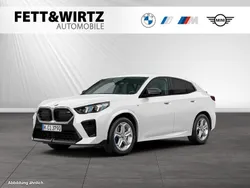 Alpinweiss Gebraucht 2024 BMW X2 Efficient Dynamics SUV | 48.900 € (Superpreis)