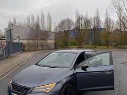 Grau Gebraucht 2020 Seat Leon XCELLENCE Limousine | 13.700 € (Guter Preis)