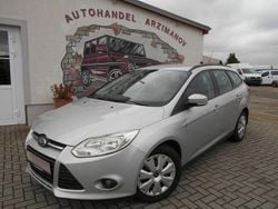 Silber Gebraucht 2011 Ford Focus Trend Limousine | 2.990 € (Guter Preis)