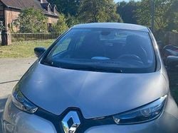 Grau Gebraucht 2015 Renault Zoe Life Kleinwagen | 4.799 € (Guter Preis)