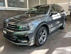 Grau Gebraucht 2020 VW Tiguan Allspace R-line SUV | 27.887 € (Teuer)