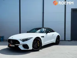 Weiß metallic Gebraucht 2022 Mercedes SL63 AMG AMG Cabrio | 135.460 € (Fairer Preis)
